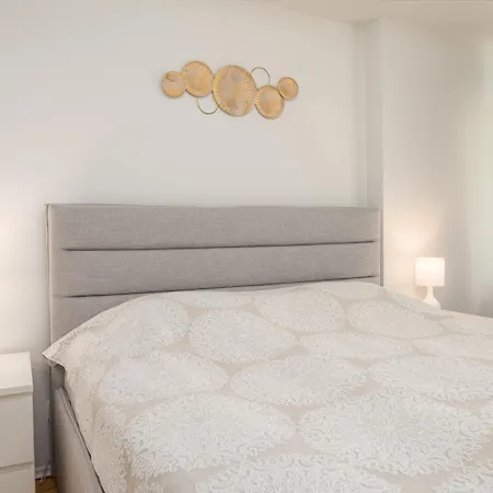 2 Bedroom Family Near Spa Tervise Paradiis * Pärnu